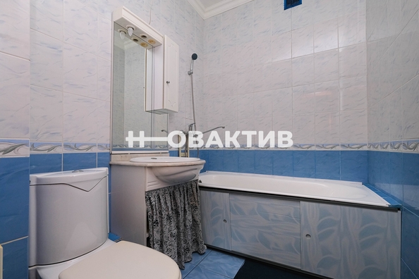 
   Продам коттедж, 274 м², Новосибирск

. Фото 25.