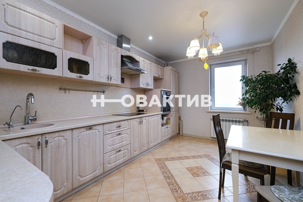 
   Продам 3-комнатную, 79.3 м², Вилюйская ул, 15

. Фото 10.