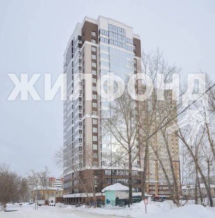 
   Продам студию, 41.4 м², Урманова ул, 7

. Фото 2.