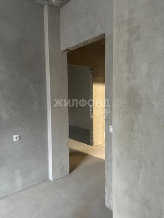 
   Продам 1-комнатную, 42.98 м², Закаменский мкр, 13

. Фото 6.