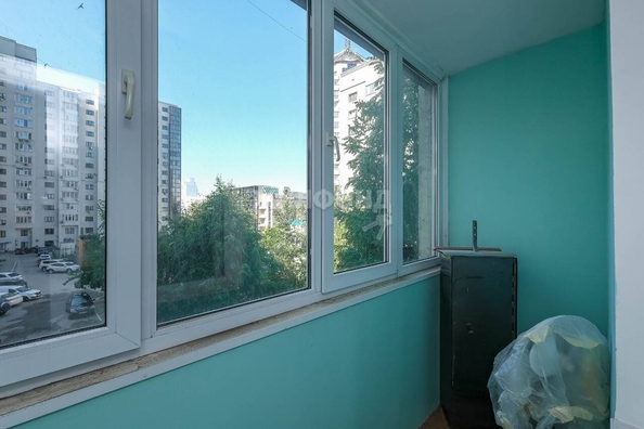 
   Продам 3-комнатную, 96.8 м², Кирова ул, 46

. Фото 15.