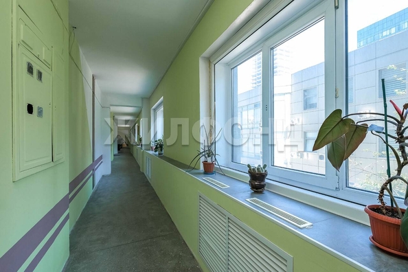 
   Продам 3-комнатную, 96.8 м², Кирова ул, 46

. Фото 19.