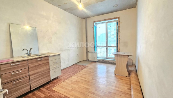 
   Продам 1-комнатную, 39.9 м², Николая Сотникова ул, 11/1

. Фото 11.