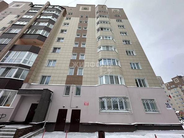 
   Продам 2-комнатную, 75.3 м², Красная Сибирь ул, 98

. Фото 2.