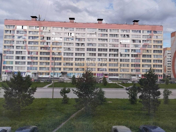 
   Продам 2-комнатную, 56.5 м², Петухова ул, 97

. Фото 6.