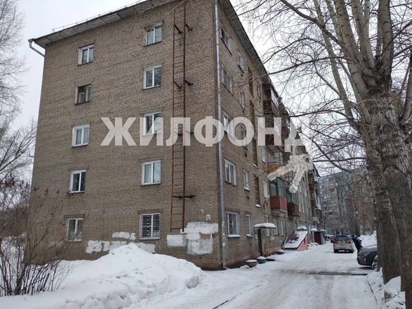 
   Продам 3-комнатную, 56.4 м², Блюхера ул, 52

. Фото 4.