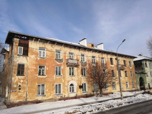 
   Продам 3-комнатную, 55 м², Бурденко ул, 27

. Фото 2.