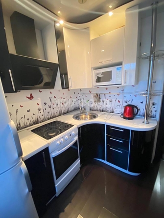 
   Продам 1-комнатную, 30.4 м², Пермитина ул, 8

. Фото 2.