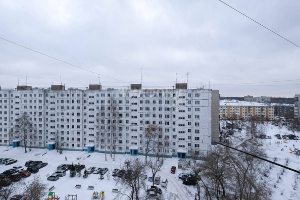 
   Продам 2-комнатную, 53.4 м², Макаренко ул, 7

. Фото 11.