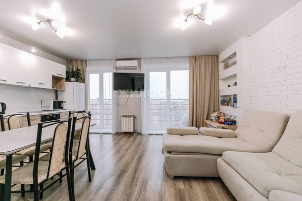 
   Продам 2-комнатную, 42.7 м², Кубовая ул, 96/4

. Фото 4.