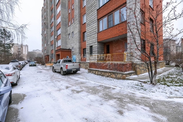 
   Продам 2-комнатную, 81.3 м², Дуси Ковальчук ул, 185/1

. Фото 22.