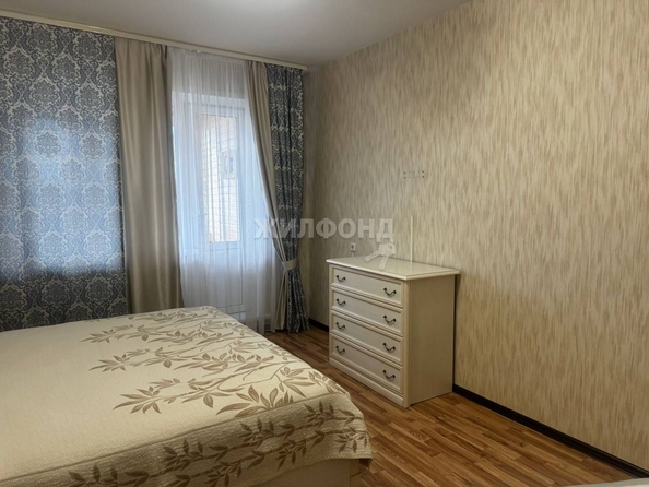 
   Продам 3-комнатную, 72.2 м², Титова ул, 274

. Фото 12.