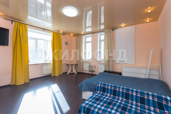 
  Продается комната, 30.6 м², Красный пр-кт, д. 218
. Фото 2.
