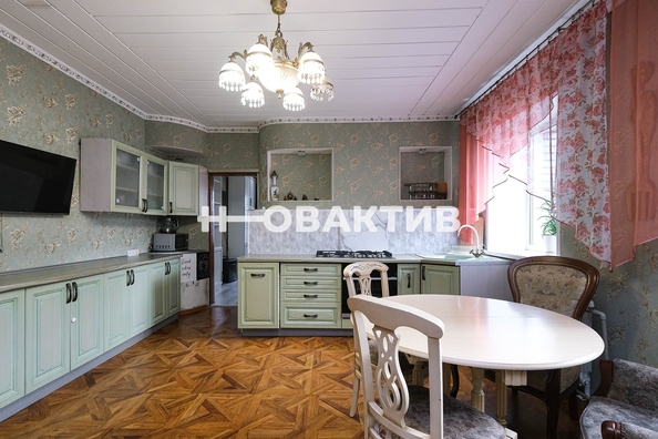 
   Продам дом, 220 м², Новосибирск

. Фото 36.