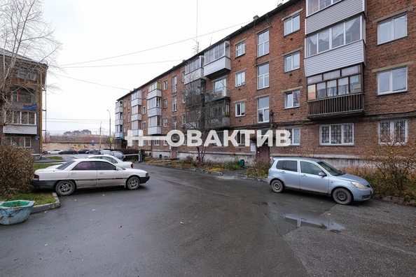 
   Продам 1-комнатную, 30.8 м², Бориса Богаткова ул, 194

. Фото 16.