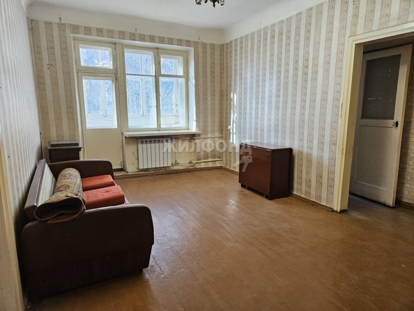 
   Продам 2-комнатную, 45.3 м², Кузьмы Минина ул, 13г

. Фото 1.