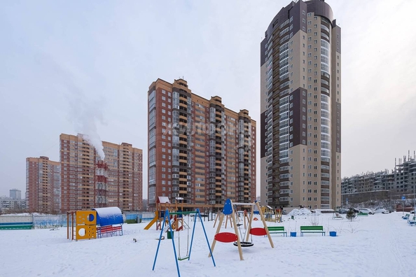 
   Продам 2-комнатную, 67 м², Закаменский мкр, 11

. Фото 8.