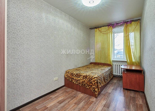 
   Продам 3-комнатную, 61.1 м², Красина ул, 72

. Фото 9.