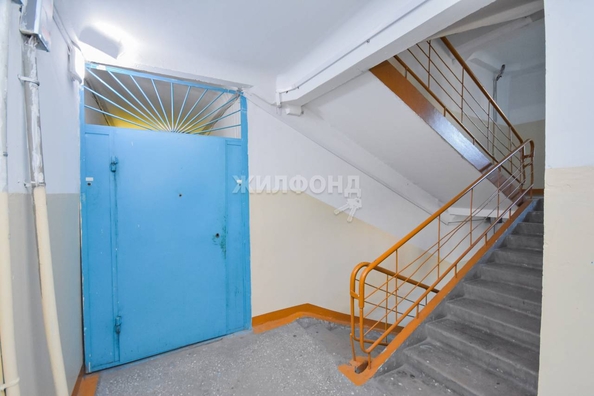 
   Продам 3-комнатную, 60.8 м², Кропоткина ул, 136

. Фото 32.