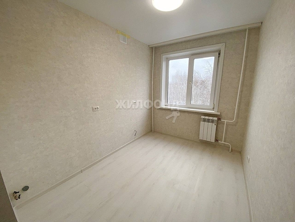 
   Продам 3-комнатную, 60.5 м², Бориса Богаткова ул, 183

. Фото 11.