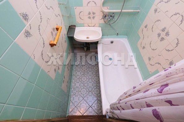 
   Продам 3-комнатную, 55.6 м², Мичурина ул, 23

. Фото 18.