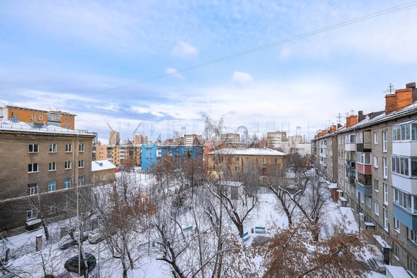 
   Продам 3-комнатную, 55.6 м², Мичурина ул, 23

. Фото 29.