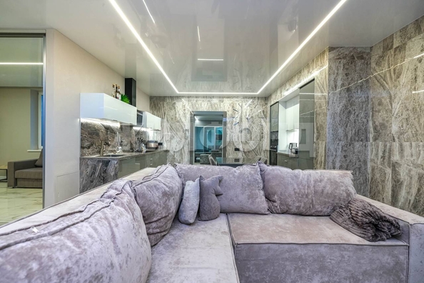 
   Продам 4-комнатную, 102.8 м², Урманова ул, 7

. Фото 5.