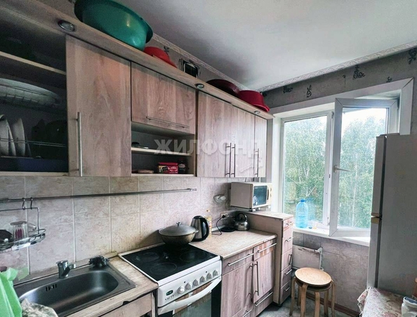 
   Продам 1-комнатную, 30.1 м², Петухова ул, 38/1

. Фото 4.