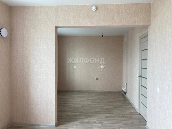 
   Продам студию, 31.8 м², Титова ул, 255/1

. Фото 5.