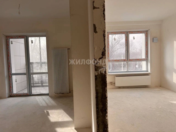 
   Продам 1-комнатную, 41.5 м², Междуреченская ул, 3

. Фото 15.