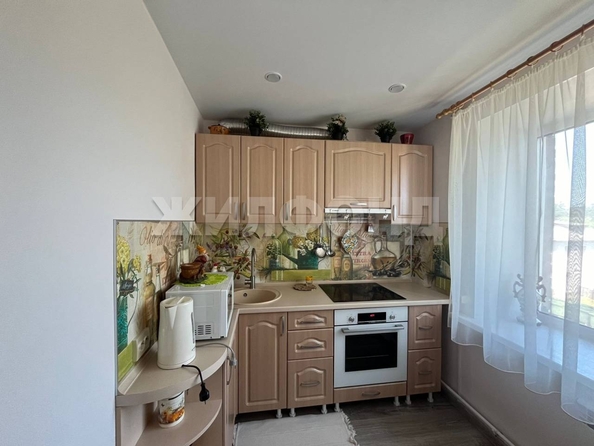 
   Продам 2-комнатную, 50 м², Революции пр-кт, 53

. Фото 5.