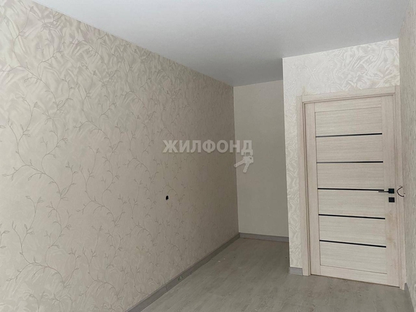 
   Продам 2-комнатную, 44.2 м², Блюхера ул, 8

. Фото 3.