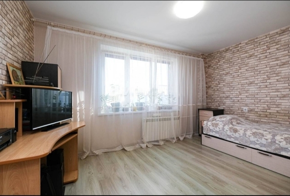 
   Продам 3-комнатную, 86.3 м², Виктора Шевелева ул, 34

. Фото 18.