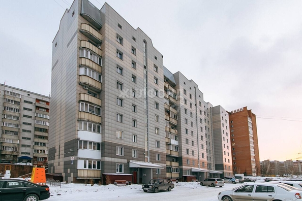 
   Продам 2-комнатную, 52.3 м², Есенина ул, 8/6

. Фото 22.