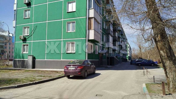 
   Продам 3-комнатную, 54.5 м², Владимировская ул, 14

. Фото 5.
