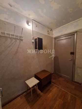 
   Продам 1-комнатную, 32 м², Эйхе ул, 9а

. Фото 4.