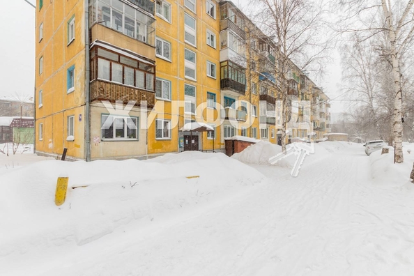 
   Продам 1-комнатную, 31.1 м², Эйхе ул, 9а

. Фото 2.