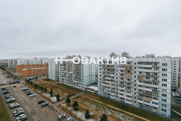 
   Продам 1-комнатную, 40 м², Татьяны Снежиной ул, 29/2

. Фото 15.