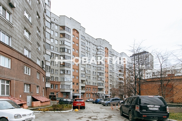 
   Продам 3-комнатную, 114 м², Зыряновская ул, 55

. Фото 36.