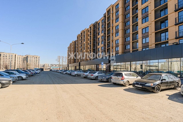 
   Продам 3-комнатную, 64.7 м², Василия Клевцова ул, 1

. Фото 2.