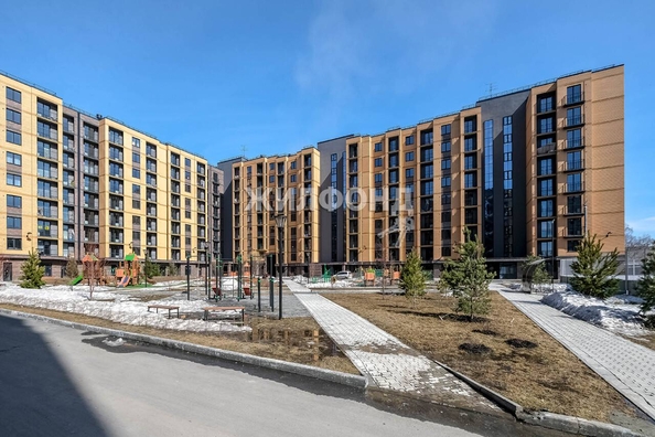 
   Продам 3-комнатную, 64.7 м², Василия Клевцова ул, 1

. Фото 3.