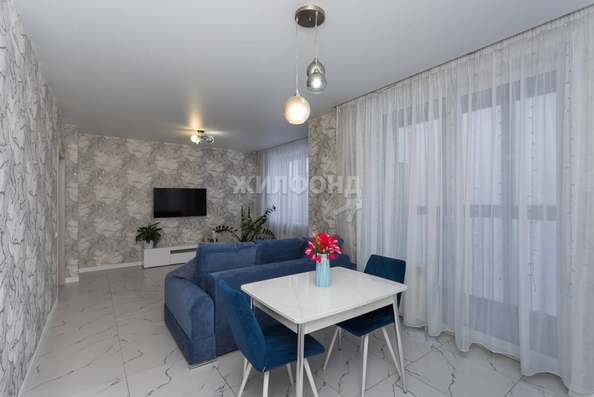 
   Продам 3-комнатную, 64.7 м², Василия Клевцова ул, 1

. Фото 3.