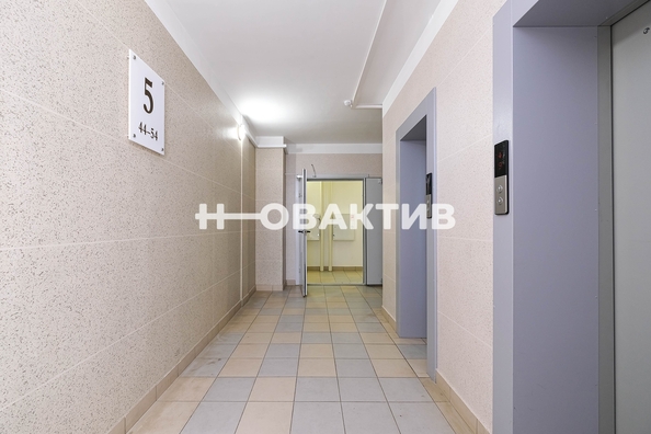 
   Продам 1-комнатную, 37 м², Заречная ул, 49

. Фото 24.