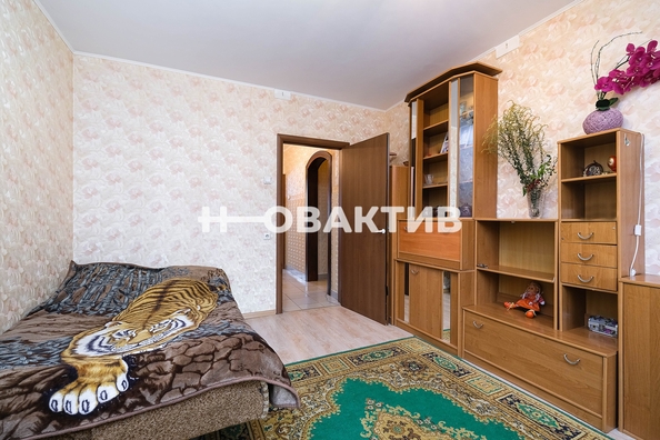 
   Продам 1-комнатную, 38 м², Ключ-Камышенское Плато ул, 20

. Фото 9.