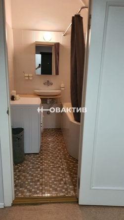 
  Сдам в аренду 4-комнатную квартиру, 81 м², Новосибирск

. Фото 10.