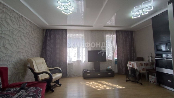 
   Продам 2-комнатную, 43.6 м², Стрижи мкр, 1

. Фото 4.