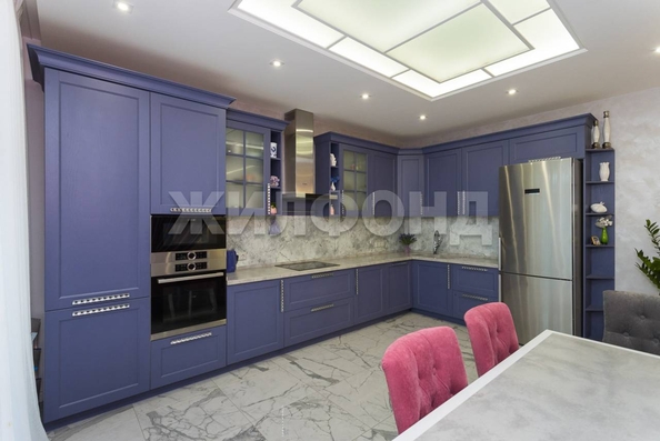 
   Продам 3-комнатную, 103.1 м², 1-е Мочищенское ш, 150

. Фото 10.