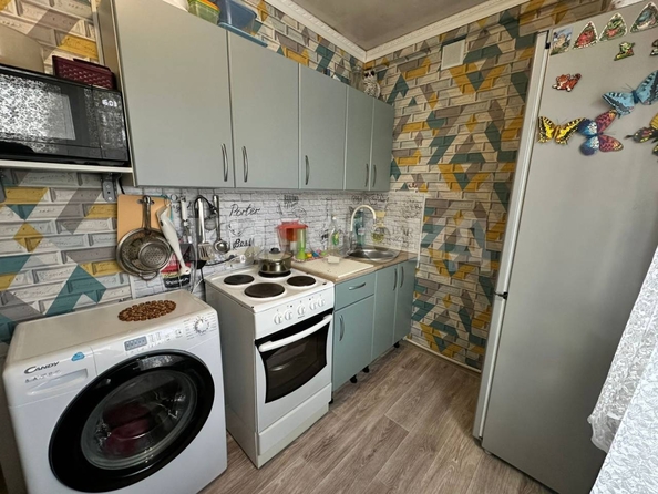 
   Продам 3-комнатную, 57.7 м², Центральная ул, 2

. Фото 2.