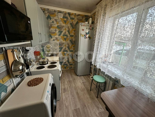 
   Продам 3-комнатную, 57.7 м², Центральная ул, 2

. Фото 4.
