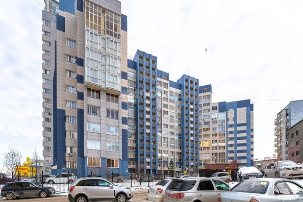 
   Продам 3-комнатную, 106.2 м², Горский мкр, 1

. Фото 33.